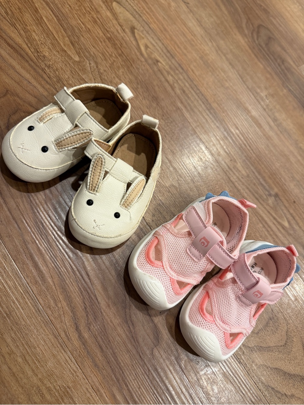 Toddler girl shoes 12-24M size 5
